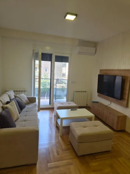 Prodaja, dvosoban stan, 57m², Ledine, Beograd