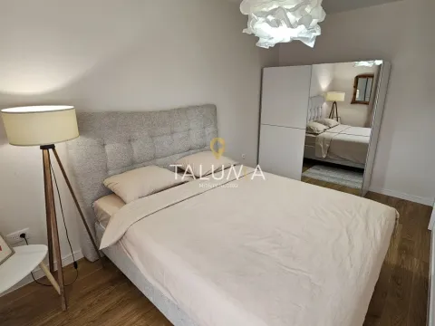 Rent, one bedroom apartment, 40m², City Kvart, Podgorica - image 5