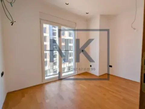 Prodaja, trosoban stan, 112m², Stari Aerodrom, Podgorica - image 11