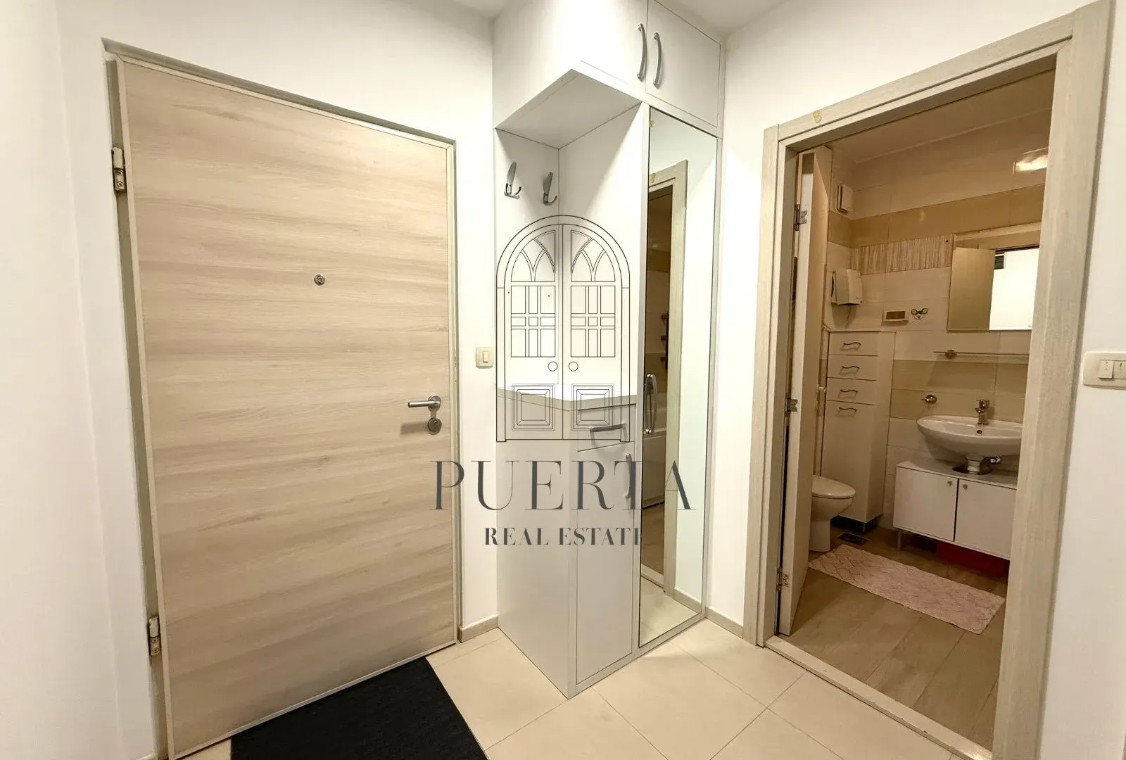 Prodaja, jednosoban stan, 43m², Stari Aerodrom, Podgorica