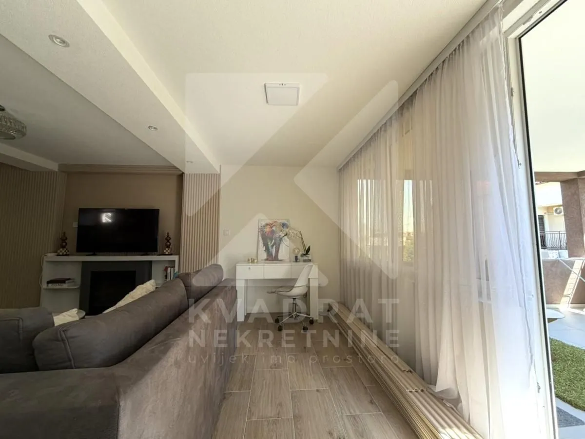Rent, two bedroom apartment, 120m², Stari Aerodrom, Podgorica