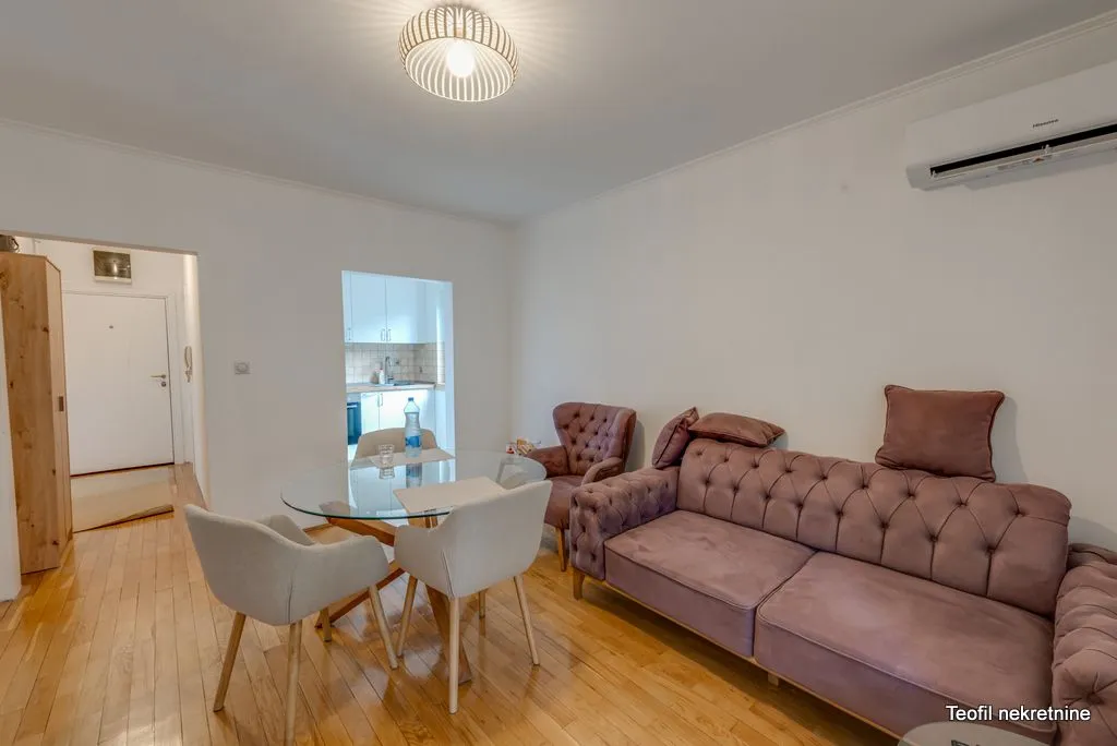 Sale, three bedroom apartment, 63m², Južni Bulevar, Vračar Sve Podlokacije