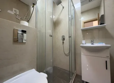 Izdavanje, trosoban stan, 100m², Podgorica, Crna Gora - image 5