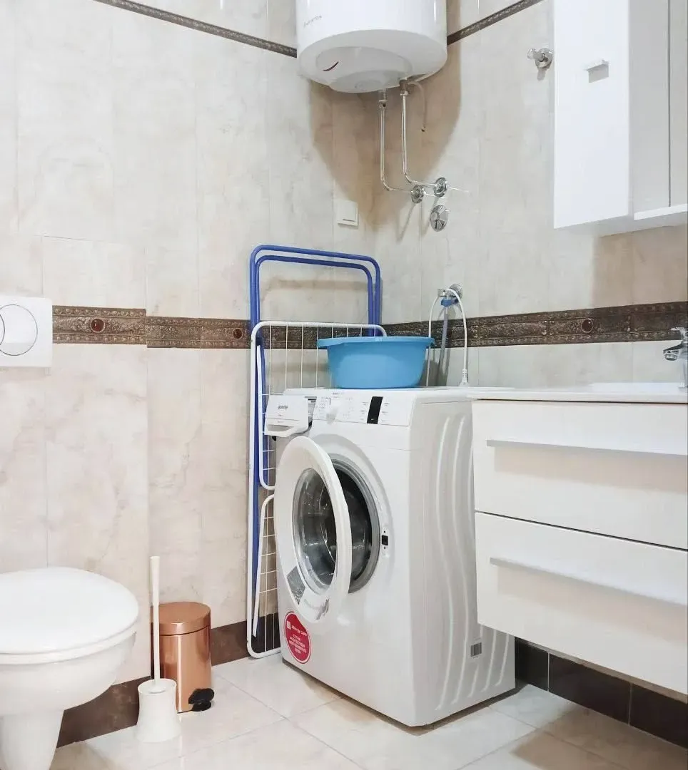 Rent, two bedroom apartment, 70m², Bečići, Budva