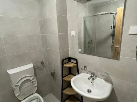 Rent, one bedroom apartment, 52m², Stari Aerodrom, Podgorica - image 6