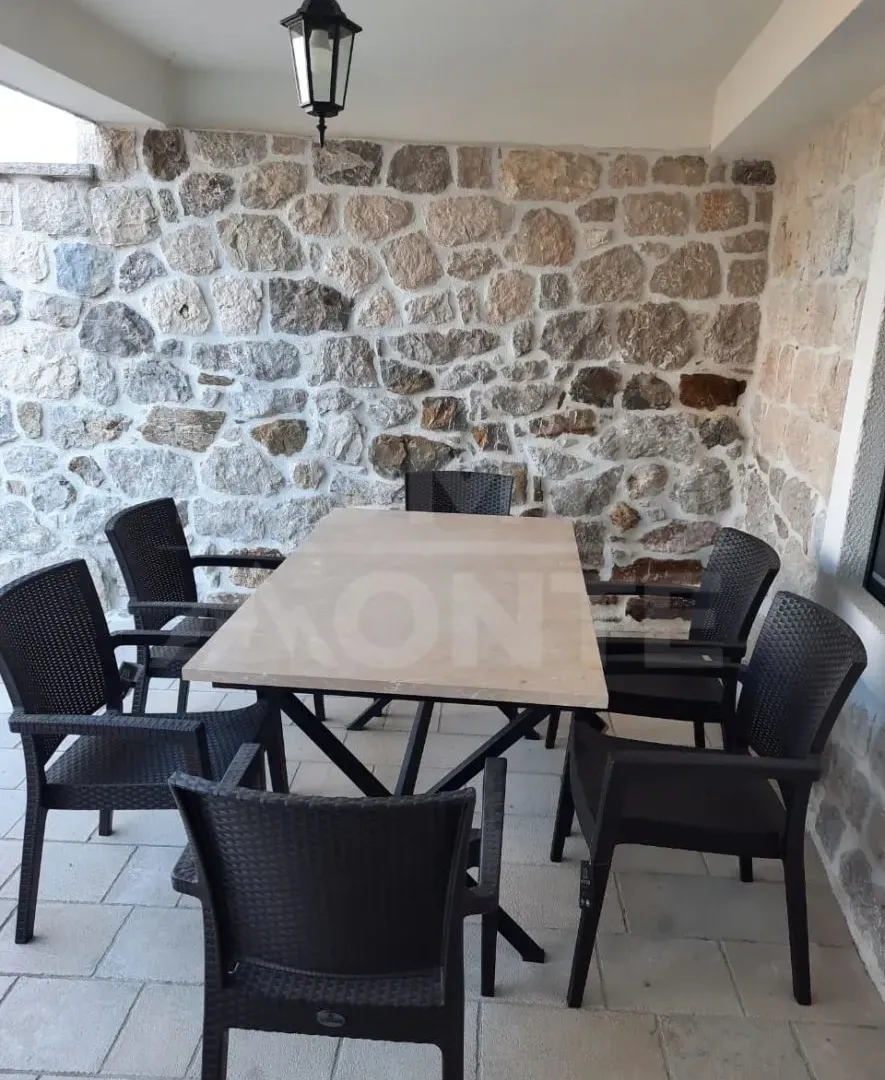 Rent, house, 80m², Tivat, Crna Gora