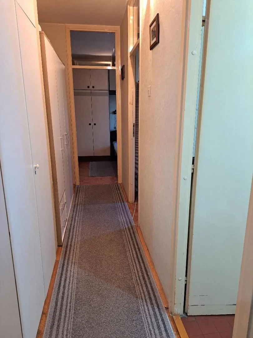 Prodaja, trosoban stan, 71m², Novi Beograd Blok 62, Novi Beograd Sve Podlokacije