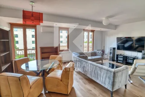 Rent, two bedroom apartment, 90m², Centar, Podgorica - image 10
