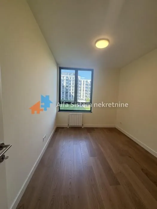 Rent, three bedroom apartment, 78m², Savski Venac, Beograd