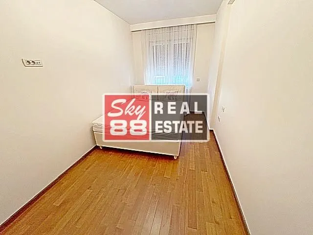 Rent, two bedroom apartment, 41m², Vračar Hram, Vračar Sve Podlokacije