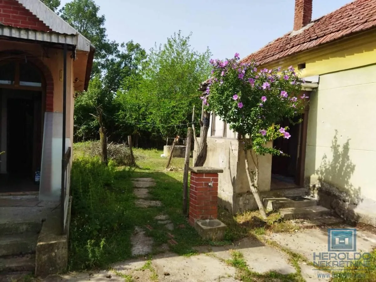 Prodaja, kuća, 75m², Tečić, Rekovac