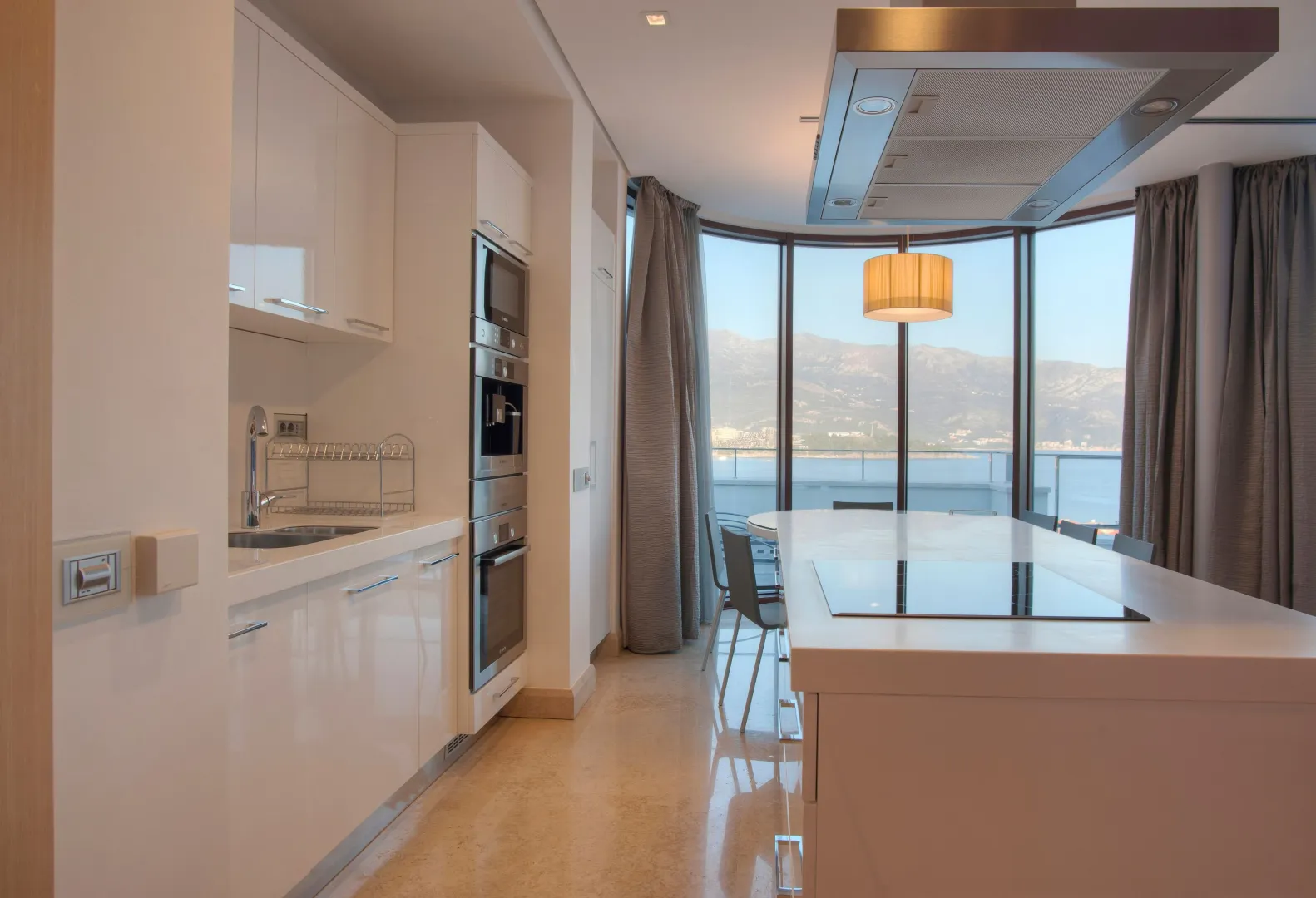 Rent, two bedroom apartment, 160m², Gospoština, Budva