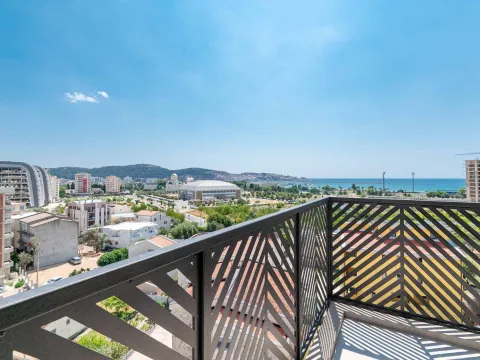 Prodaja, trosoban stan, 120m², Centar, Bar - image 4