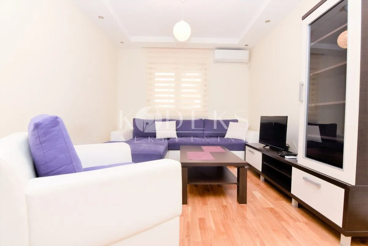 Rent, one bedroom apartment, 39m², City Kej, Podgorica