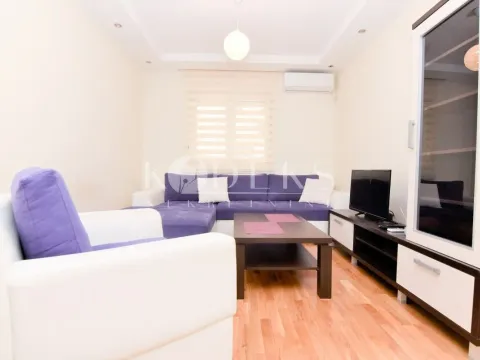 Izdavanje, jednosoban stan, 39m², City Kej, Podgorica - image 11