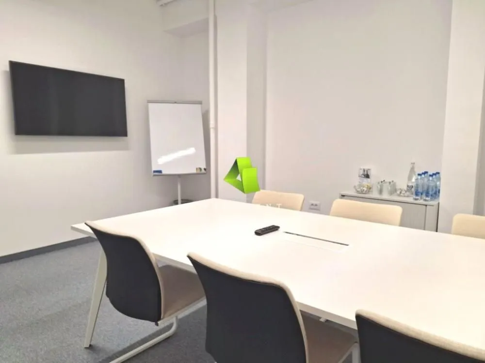 Rent, office space, 28m², Medijana, Niš