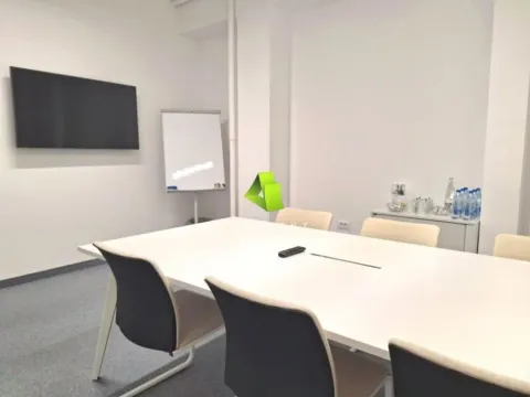 Izdavanje, poslovni prostor, 28m², Medijana, Niš - image 8