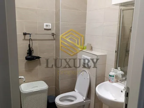 Rent, one bedroom apartment, 43m², City Kej, Podgorica - image 3