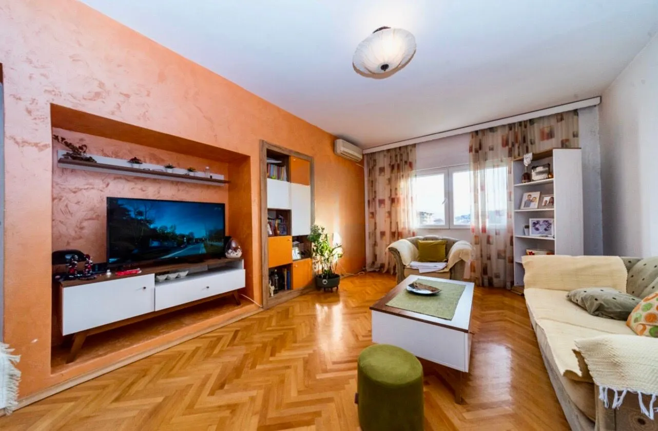 Prodaja, dvosoban stan, 80m², Zabjelo, Podgorica