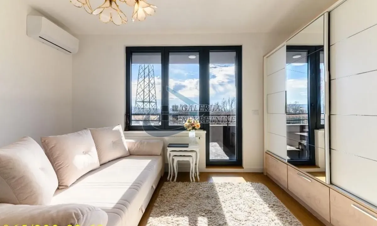 Prodaja, dvosoban stan, 62m², Novi Beograd Sve Podlokacije, Beograd