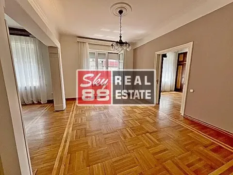 Izdavanje, stan, 150m², Stari Grad, Beograd - image 11