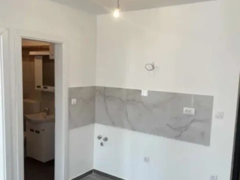 Sale, one bedroom apartment, 33m², Srebrno jezero, Veliko Gradište
