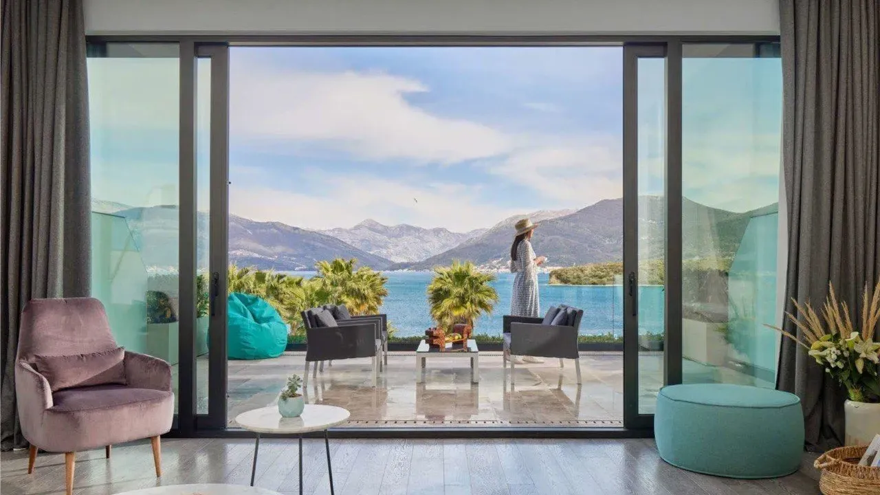 Sale, house, 315m², Krašići, Tivat