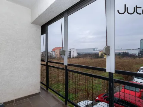 Rent, two bedroom apartment, 60m², City Kvart, Podgorica - image 7