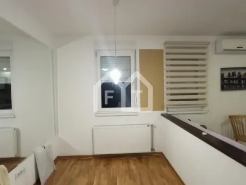 Izdavanje, dvosoban stan, 45m², Zemun Gornji Grad, Zemun Sve Podlokacije - image 10