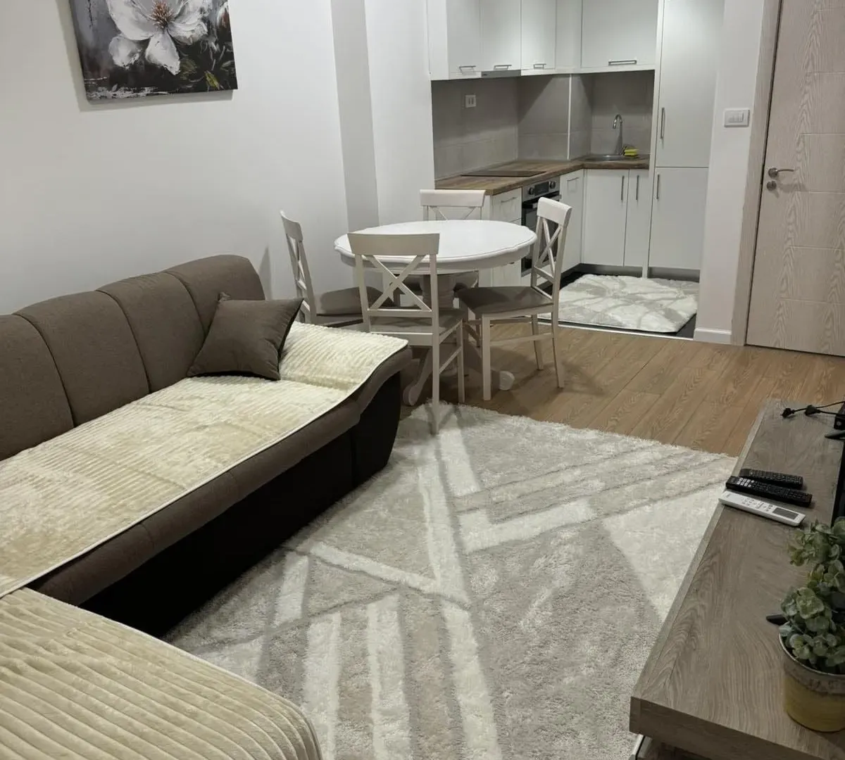 Rent, one bedroom apartment, 35m², Ljubović, Podgorica