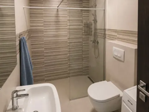 Sale, one bedroom apartment, 45m², Ljubović, Podgorica - image 5