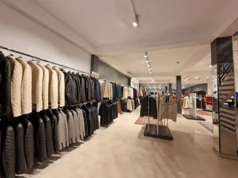 Prodaja, poslovni prostor, 800m², Jaz, Budva - image 34