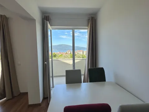 Izdavanje, jednosoban stan, 48m², Seljanovo, Tivat - image 4