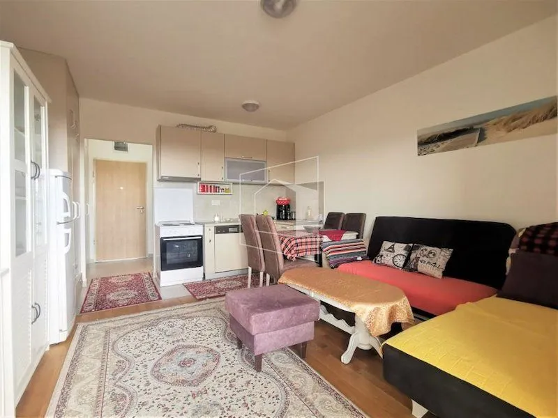 Izdavanje, stan, 30m², Stari Aerodrom, Podgorica