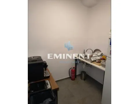 Izdavanje, poslovni prostor, 175m², Bežanijska Kosa Sve Podlokacije, Beograd - image 10