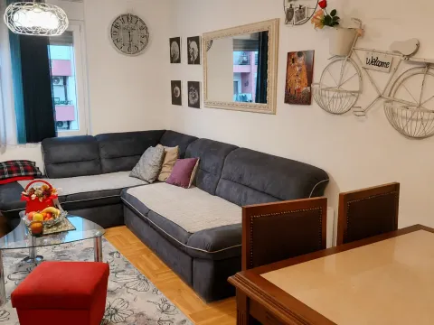 Prodaja, jednosoban stan, 51m², Tuški Put, Podgorica - image 2