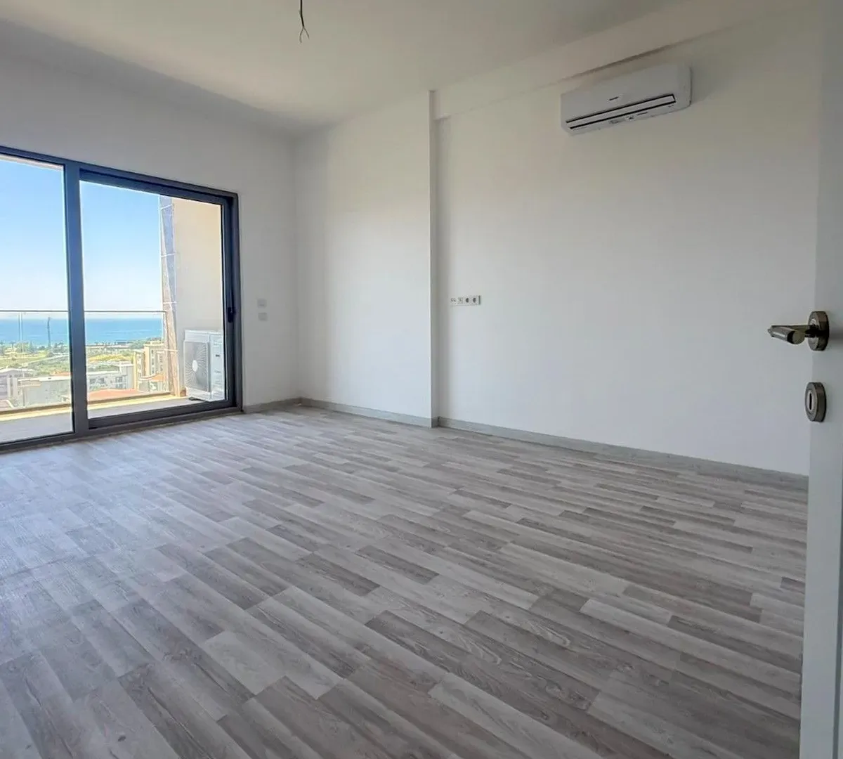 Sale, apartment, 334m², Bar, Crna Gora