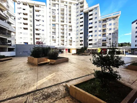Rent, apartment, 65m², Zagorič, Podgorica - image 14