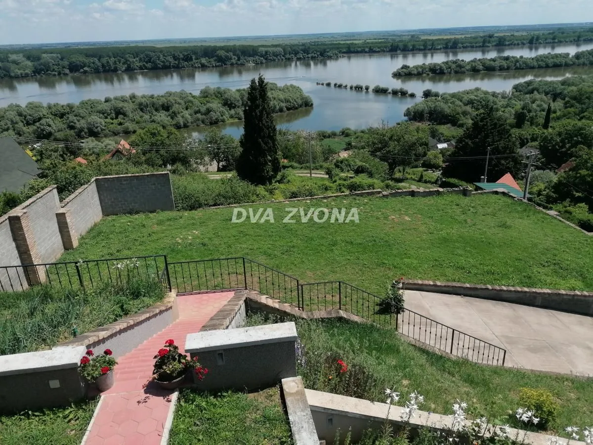 Prodaja, kuća, 274m², Stari Slankamen, Inđija