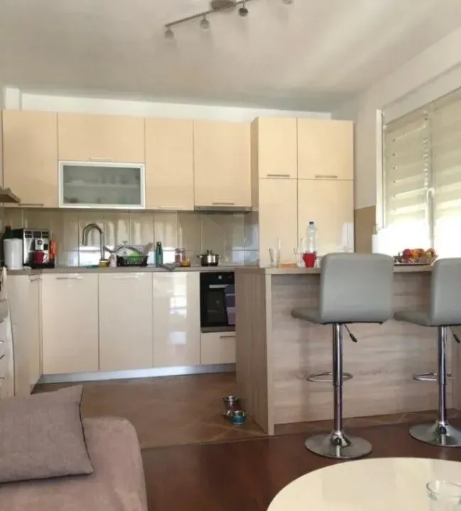 Sale, two bedroom apartment, 49m², Sutomore, Bar