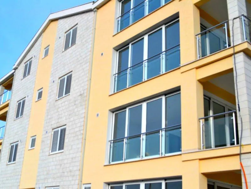 Prodaja, stan, 68m², Dobrota, Kotor