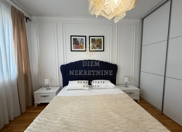 Izdavanje, jednosoban stan, 45m², City Kej, Podgorica