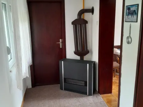Prodaja, kuća, 120m², Rakovac, Novi Sad Sve Podlokacije - image 8