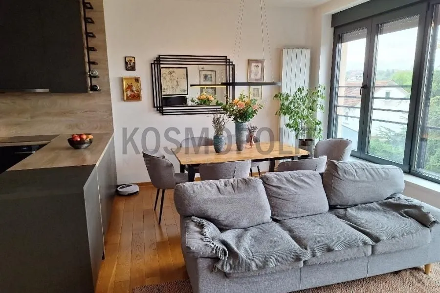 Prodaja, četvorosoban stan, 89m², Banjica, Voždovac Sve Podlokacije