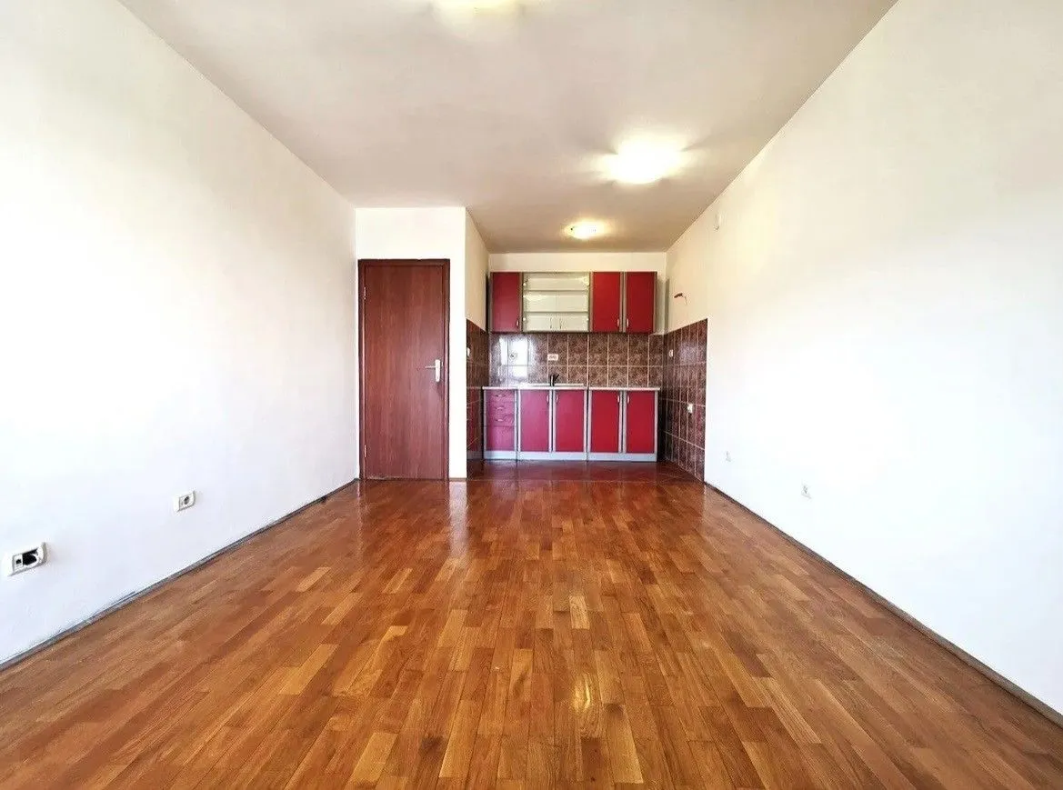 Prodaja, jednosoban stan, 45m², Stari Aerodrom, Podgorica