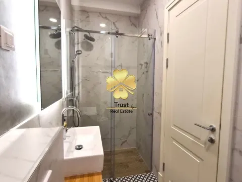 Izdavanje, trosoban stan, 95m², City Kvart, Podgorica - image 8