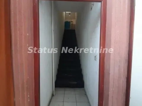 Izdavanje, poslovni prostor, 50m², Centar, Novi Sad - image 4