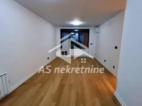 Izdavanje, trosoban stan, 72m², Crveni Krst, Beograd - image 2