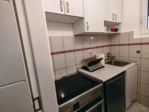 Izdavanje, dvosoban stan, 34m², Skadarlija, Beograd - image 5