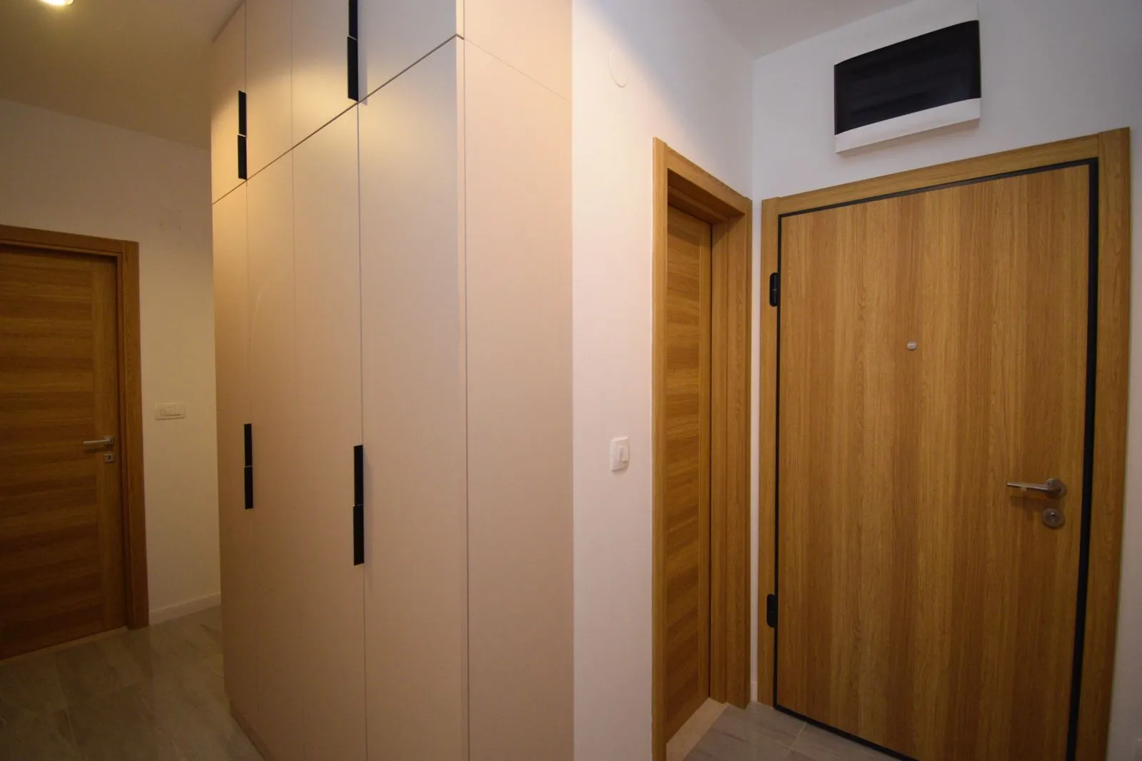 Izdavanje, dvosoban stan, 71m², New City, Podgorica